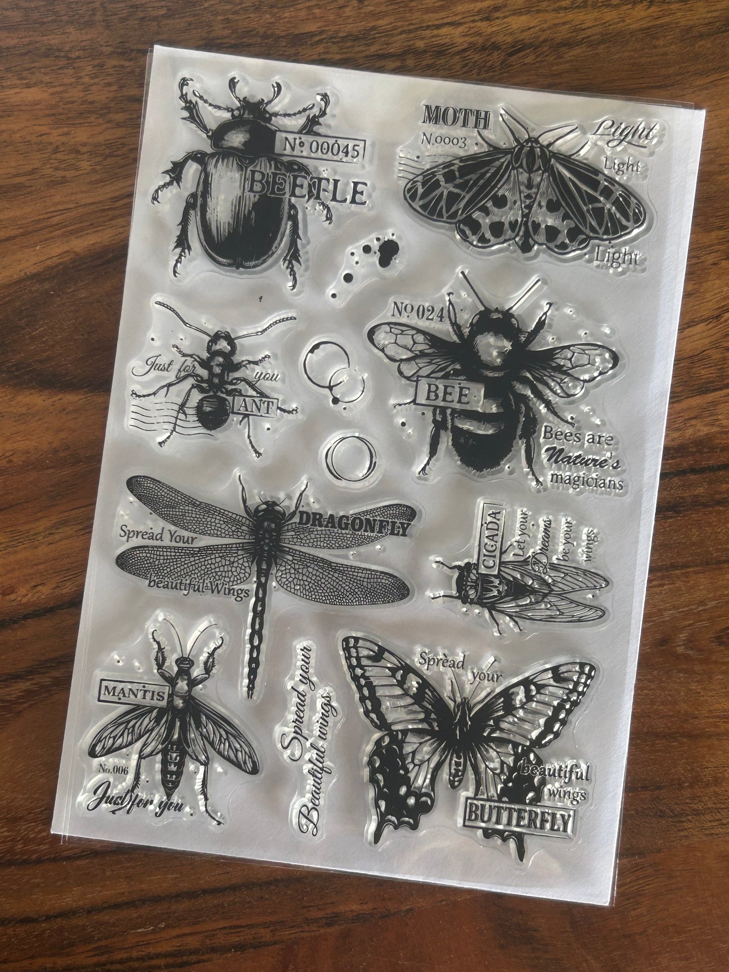 Bugs alive stamp set, set of 12