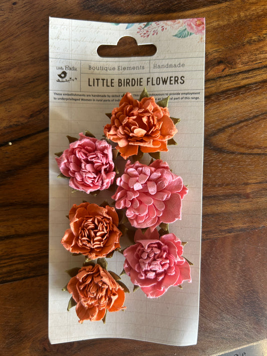 little birdie paper flowers, CR63143.  Pack of 6 approx 30mm, coral