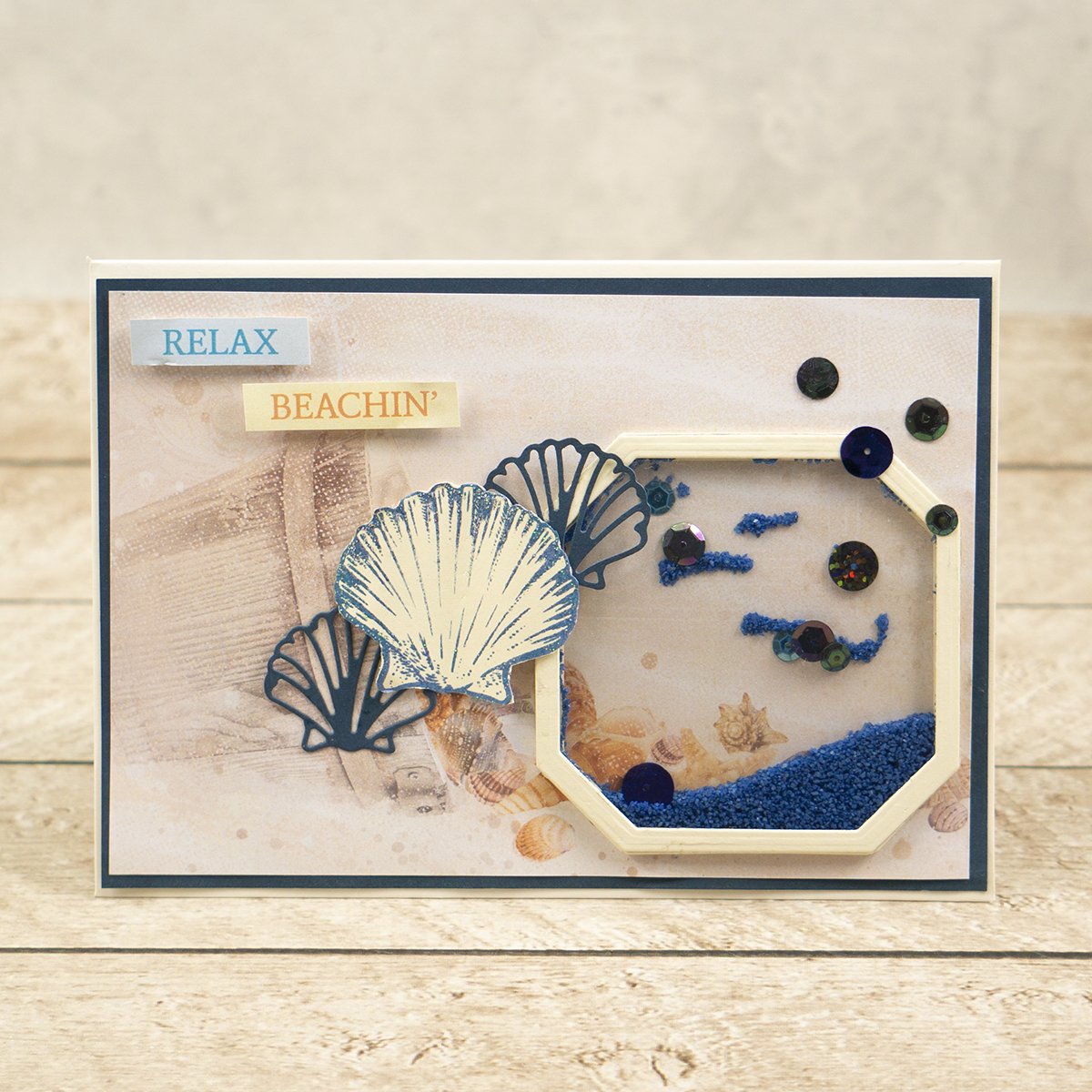 Couture Creations / Mini Die & Stamp / Seaside Girl - Flat Seashell