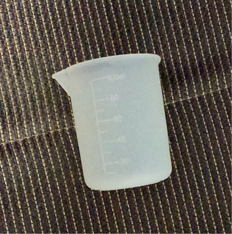Silicone Measuring Cup for Resin