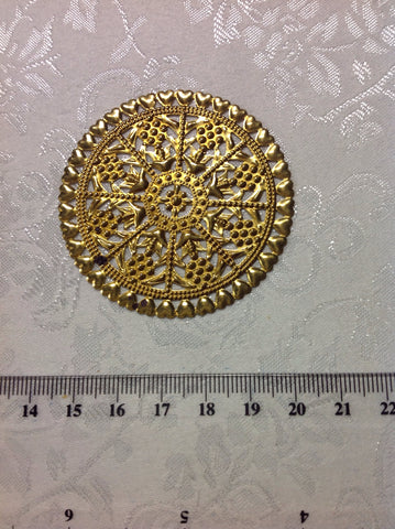 Metal stamping, large circle (4/0208)